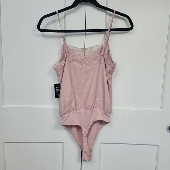 Express lace trim v-neck cami bodysuit, xs - Picture 7 of 11